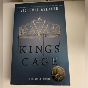 King’s Cage by Victoria Aveyard